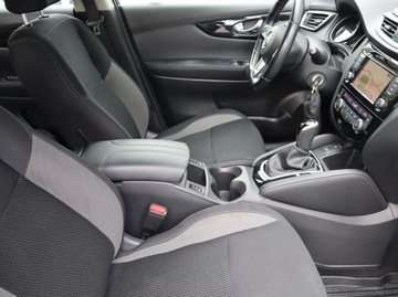 Nissan Qashqai II Crossover Facelifting 1.3 DIG-T 158KM 2021 Nissan Qashqai 1.3 DIG-T, Salon Polska, zdjęcie 8