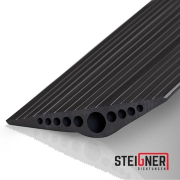 Порог гаражных ворот, уплотнитель СГД03, 6,5 м