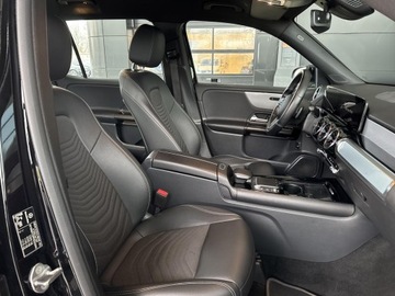 Mercedes GLB SUV 2.0 200d 150KM 2022 Mercedes-Benz GLB 200 Android Auto/ Pakiet wizualn, zdjęcie 13