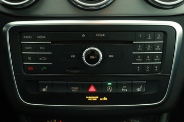 Mercedes GLA I Off-roader 1.6 200 156KM 2016 Mercedes GLA GLA 200, Salon Polska, Serwis ASO, zdjęcie 10