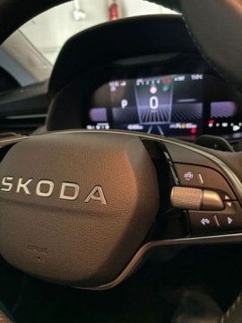 Skoda Kamiq Crossover Facelifting 1.0 TSI 115KM 2025 Skoda Kamiq Selection 1.0 TSI 115KM DSG Salon PL FV23 Gwarancja 2028, zdjęcie 8