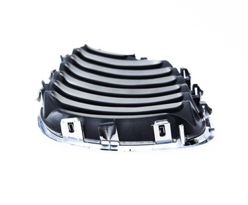 BMW X5 E53 04 - 06 MŘÍŽKA LEDVINA MASKA NÁRAZNÍKU PRAVÁ