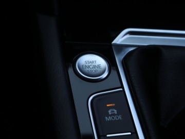 Volkswagen Passat B8 Variant 2.0 TDI BlueMotion SCR 150KM 2017 VW Passat 2.0 TDI, Salon Polska, 1. Właściciel, zdjęcie 12