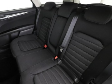 Ford Mondeo V Kombi Facelifting 2.0 EcoBlue 150KM 2020 Ford Mondeo automat navi klima auto grzane fotele, zdjęcie 16