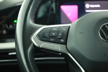 Volkswagen Golf VIII Variant 1.5 eTSI 150KM 2022 VW Golf 1.5 eTSI, Salon Polska, 1. Właściciel, zdjęcie 16