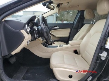 Mercedes GLA I Off-roader 2.0 250 211KM 2015 Mercedes-Benz GLA 2015 r.,2,0L 250 4 MATIC od ubezpieczalni 2.0 Benzyna, zdjęcie 6