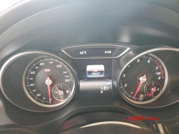Mercedes GLA I 2018 Mercedes-Benz GLA 2018r, 2.0L, od ubezpieczalni 2.0 Benzyna 208KM, zdjęcie 8