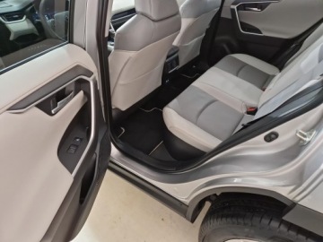 Toyota RAV4 V SUV Facelifting 2.5 Hybrid Dynamic Force 222KM 2024 Toyota RAV4 2.5 Hybrid Executive 4x4 V (2018-) 2.5, zdjęcie 11