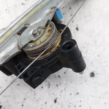 LANCIA DELTA ZVEDÁK OKNO PRAVÝ ZADNÍ 6PIN