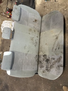 TOYOTA HILUX VII 2005-2015 SEDADLO SEDADLA KOMPLET