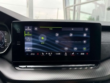 Skoda Octavia IV Kombi 2.0 TDI SCR 200KM 2022 Skoda Octavia 2.0TDI 200KM RS 4X4 DCC VirtCockpit NiskiPrzebieg Keyless Ka, zdjęcie 36