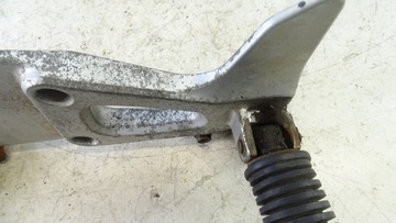 Suzuki XF 650 Freewind Set Podnóżek Tył