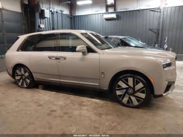 Rolls-Royce 2025 Rolls-Royce Cullinan 2025 6.7l 6.7 Benzyna 563KM, zdjęcie 6