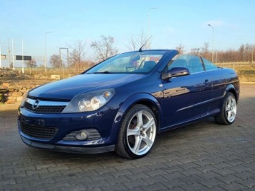 Opel Astra H Cabrio 1.6 Twinport ECOTEC 105KM 2007 Opel Astra Astra Kabrio 1.6 Benzyna 105KM, zdjęcie 9
