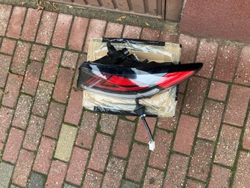 HYUNDAI IONIQ FACELIFT SVĚTLO PRAVÁ ZADNÍ LED 92402G2200 PĚKNÝ