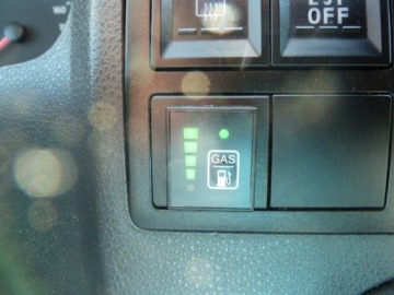 Volkswagen Caravelle T5 T5 Multivan 2.0 i 115KM 2009 Volkswagen Caravelle WERSJA LONG9-CIO MIEJSCOWABENZYNAGAZHAK HOLOWNICZY, zdjęcie 7