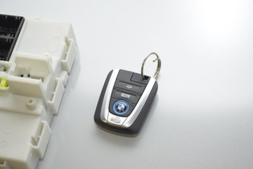 KOMPLET ZAPALOVACÍ BMW I3 (I01) 8736965 0.6L ELEKTR. 125KW 2019