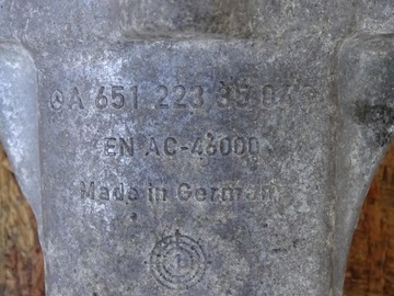 MERCEDES E TŘÍDA W212 2.2 CDI FACELIFT UCHYCENÍ MOTORU A6512233504