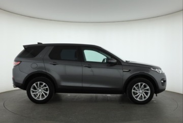 Land Rover Discovery Sport SUV 2.0 TD4 180KM 2017 Land Rover Discovery Sport TD4, Salon Polska, zdjęcie 5