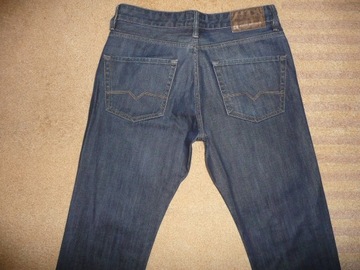 Spodnie dżinsy HUGO BOSS W32/L34=43/111cm jeansy