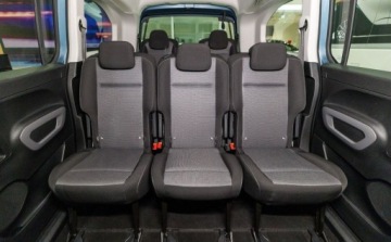 Toyota 2024 Toyota Proace City City Verso Long 1.5 D-4D Family aut 1.5 Diesel 130KM, zdjęcie 18