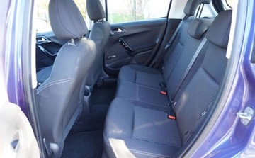 Peugeot 208 I Hatchback 5d Facelifting 1.2 PureTech 82KM 2017 Peugeot 208 Bezwypadkowy Serwisowany 1-Wlasciciel Navi Panorama Alu Grz.Fo, zdjęcie 9