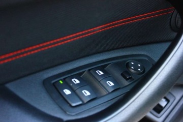 BMW X1 F48 2017 BMW X1 2.0 Xdrive 163KM I Wlasciciel Bezwypadkowy Serwis Ladne Auto FV23, zdjęcie 31