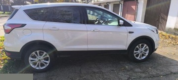 Ford Escape III 2019 Ford Escape 1.5 benzyna, 182 KM, 2019r, napęd 4x4AWD, Serwisowany, zdjęcie 3