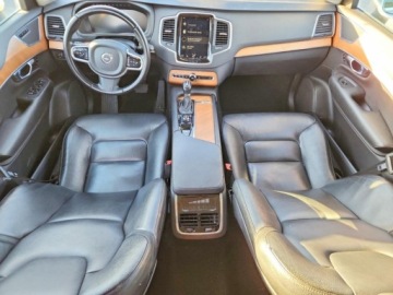 Volvo XC90 II 2022 Volvo XC 90 t6 momentum, 2022r., 4x4, 2.0L 2.0 Benzyna 330KM, zdjęcie 6