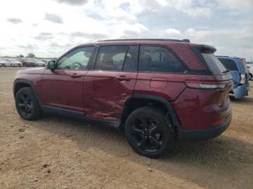 Jeep Grand Cherokee V 2024 Jeep Grand Cherokee Laredo 2024 3.6l 3.6 Benzyna 293KM, zdjęcie 1