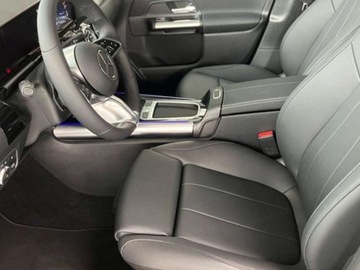 Mercedes GLA II Off-roader Facelifting 1.3 200 163KM 2025 MERCEDES-BENZ GLA 200 Progressive Suv 1.3 (163KM) 2025, zdjęcie 5