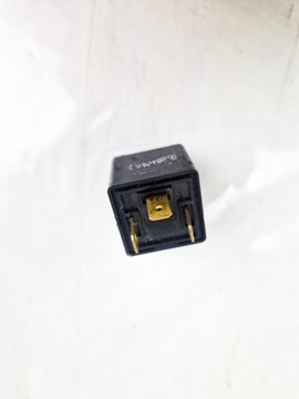 Daelim VL Daystar 125 HANDOUK RM3-12HB-10 РЕЛЕ 38300A-BA8-0000-M1