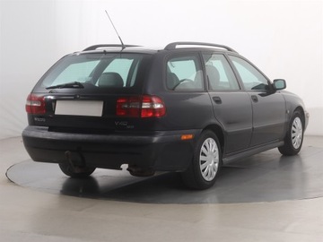 Volvo S40 I 1.9 TD 115KM 2001 Volvo V40 1.9 DI, HAK, Klima, Klimatronic, zdjęcie 4