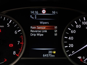 Nissan Micra V 0.9 IG-T 90KM 2017 Nissan Micra Tekna / Kamera 360° / LED / 1 właścic, zdjęcie 32