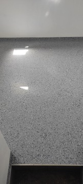 Краска для бетона на основе полиуретановой смолы, бесцветная, 1л