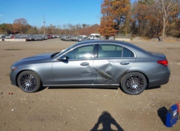 Mercedes Klasa C W206 2024 Mercedes-Benz Klasa C 2024, 2.0L, 4x4, od ubezpieczalni 2.0 Benzyna 255KM, zdjęcie 1