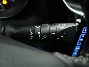 Toyota Auris II Hatchback 5d Facelifting 1.8 Hybrid 136KM 2015 Toyota Auris Hybrid, Automat, Skóra, Klima, zdjęcie 19