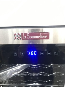 Холодильная витрина La Sommelière LS34A