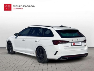 Skoda Octavia IV RS Kombi 2.0 TDI SCR 200KM 2021 Skoda Octavia 2.0 TDI RS DSG, Bezwypadkowy, ASO, FV23 2.0 Diesel 200KM, zdjęcie 2