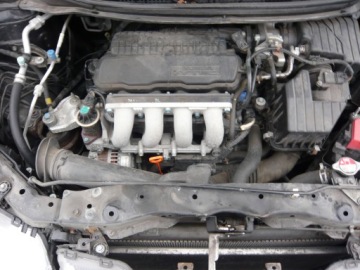 Honda Civic VIII Hatchback 3d 1.4 i-VTEC 100KM 2009 Honda Civic Ufo 1.4 benzyna 100KM , BEZ rdzy , WARTO ! możliwy transport, zdjęcie 18