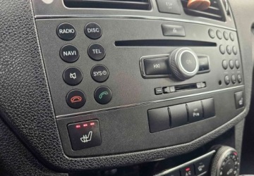 Mercedes Klasa C W204 Limuzyna 1.8 180 CGI BlueEFFICIENCY 156KM 2010 Mercedes-Benz Klasa C Mercedes-Benz Klasa C 180 CGI Automatik BlueEFFICIEN, zdjęcie 22