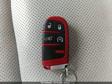 Jeep Grand Cherokee IV 2021 Jeep Grand Cherokee Trackhawk 2021 6.2l 6.2 Benzyna 707KM, zdjęcie 7