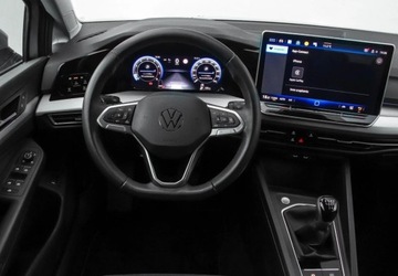 Volkswagen Golf VIII Hatchback Facelifting 1.5 TSI 116KM 2024 Volkswagen Golf Variant 1.5TSI 116KM, Life, Easy Open, Pakiet Light Visio, zdjęcie 16