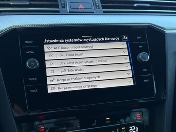 Volkswagen Passat B8 Variant Facelifting 2.0 TDI SCR 200KM 2022 Volkswagen Passat R-Line 4Mot. HarmanKardon LED Matrix Hak Kamera Cofania, zdjęcie 28