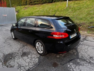 Peugeot 308 II SW Facelifting 1.2 PureTech 110KM 2018 Peugeot 308 1.2 PureTech 110 Stop &amp; Start Active 2018r, zdjęcie 30