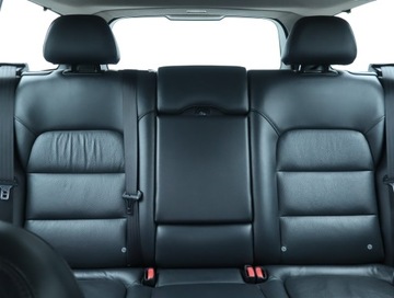 Volvo V70 III Kombi Facelifting 2.0 D4 DRIVE-E 181KM 2014 Volvo V70 D4, 178 KM, Automat, Skóra, Xenon, zdjęcie 9