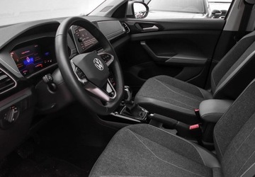 Volkswagen T-Cross SUV Facelifting 1.0 TSI 115KM 2024 Volkswagen T-Cross 1.0 TSI 116KM DSG Fotele Podgrzewane Kamera Cofania, zdjęcie 9