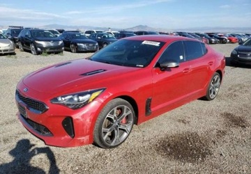 Kia Stinger Liftback Facelifting 3.3 T-GDI 366KM 2021 Kia Stinger Auta z USA - Zapytaj o wiecej ofert 3.3 Benzyna 366KM