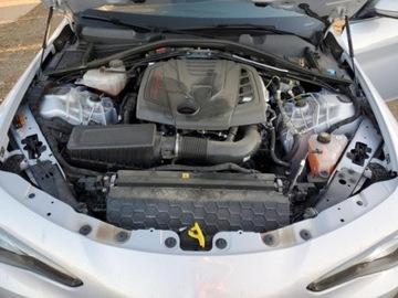 Alfa Romeo Giulia II Sedan Facelifting 2.0 Turbo 280KM 2022 Alfa Romeo Giulia Alfa Romeo Giulia, od ubezpieczyciela 2.0 Benzyna 280KM, zdjęcie 10