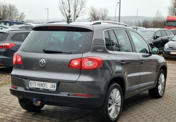 Volkswagen Tiguan I SUV 2.0 TDI CR DPF BlueMotion 140KM 2011 Volkswagen Tiguan 2,0 TDI CR 140KM 6-Biegow Klima 2.0 Diesel 140KM, zdjęcie 12
